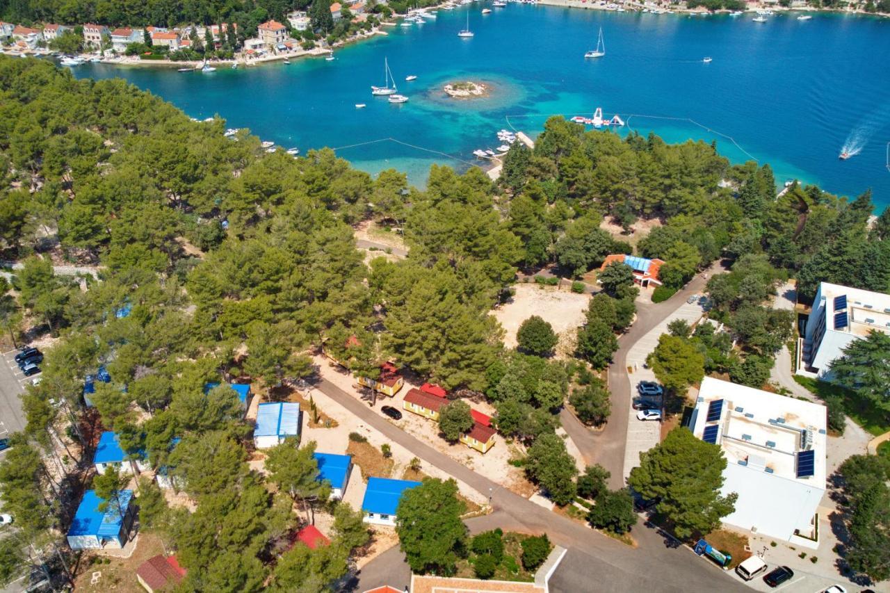 Aminess Planet Camping Holiday Homes Port9 Korčula Exteriör bild